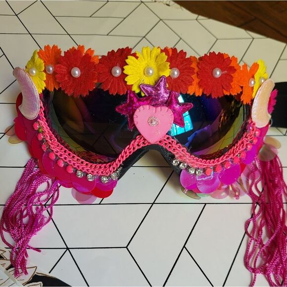 Hand Made Burning Man Goggles 🔥 Pink Y2K Pearl Tassel Babe - Picture 2 of 3